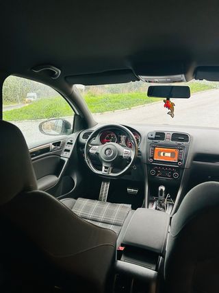 Volkswagen Golf 2011