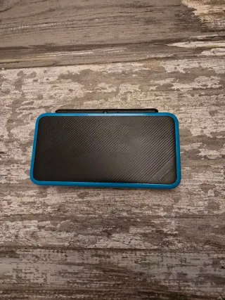 Nintendo 2DS XL Nero e Blu
