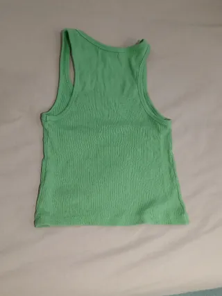 Camiseta sin mangas verde Pull&Bear