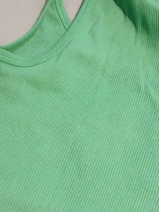 Camiseta sin mangas verde Pull&Bear