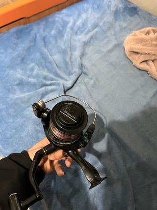 Carrete de pesca AKF 750