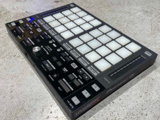 Pioneer DJ DDJ-XP1 ( 001006 )