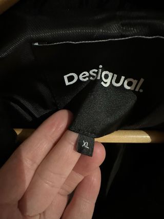 Americana Desigual Negra Estampada