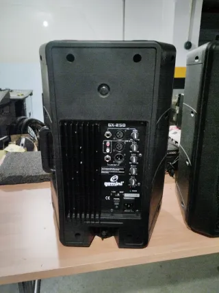 Pareja Altavoces Gemini GX 250 Autoamplificados
