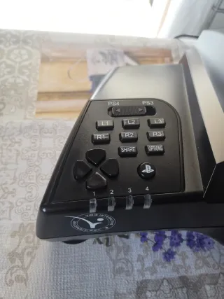 Volante Thrustmaster Hurricane PS3/PS4