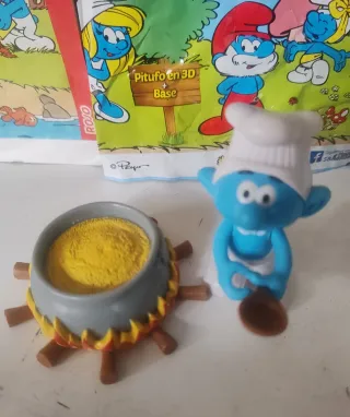 PITUFO COCINERO CON SU PAELLA 2013