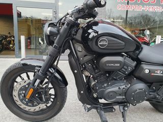 Keeway V-Cruiser 125 23' 10.000 km