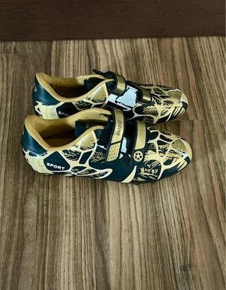 Botas ciclismo doradas y negras T37