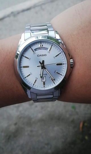 Orologio Casio Argento e Bianco