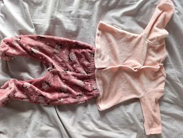 Conjunto bebé niña rosa ovejas. Talla 50cm. 0-1 m.