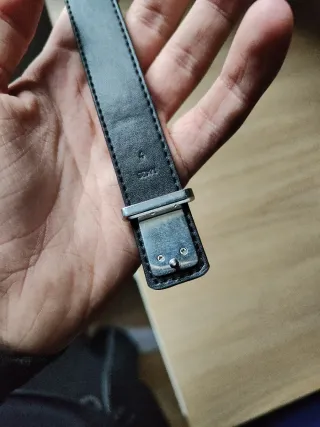 Pulsera Louis Vuitton Negra