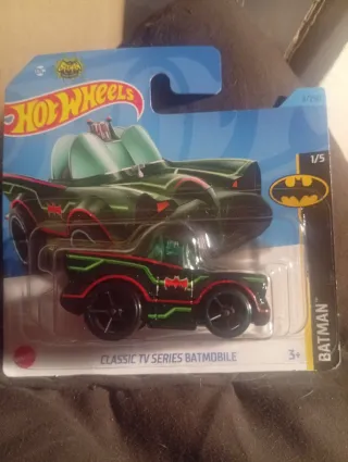 Coche Hot Wheels Batmobile Classic TV Series