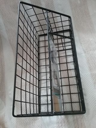 Organizador de escritorio metálico negro