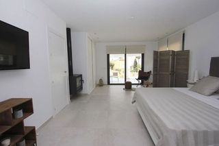 Chalet en alquiler en Elviria en Marbella