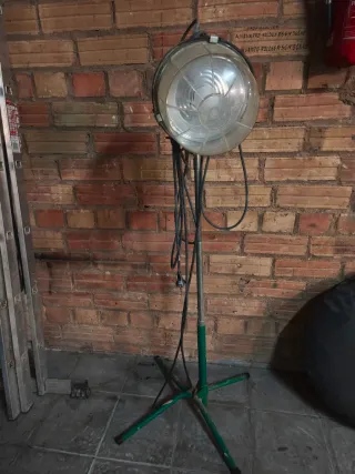 Foco de Obra Macc Regulable