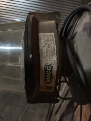 Foco de Obra Macc Regulable