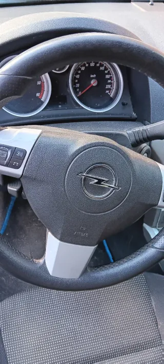 Opel Astra 2007