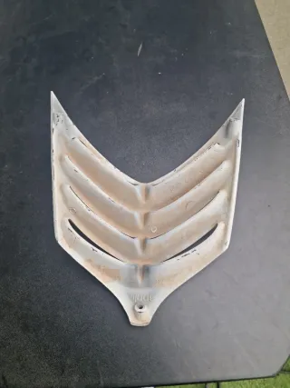 Rejilla Aprilia Sonic