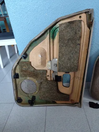 Paneles Puertas Traseras Volvo V70 S70