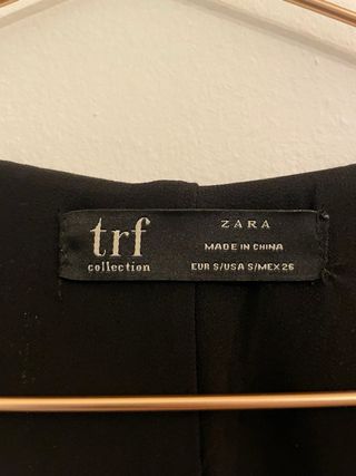 Vestido corto lentejuelas Zara