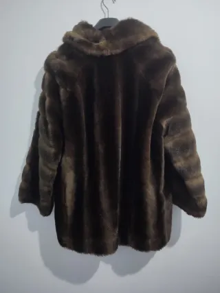 Abrigo dasco mujer 52