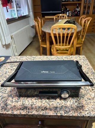 Piastra Ufesa Teide Contacto 1600W