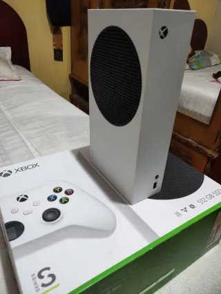 Xbox Series S 512GB + 2 Controles + Caja