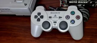 Lote PS1: Consola, 3 Juegos, Mando y Memory Card