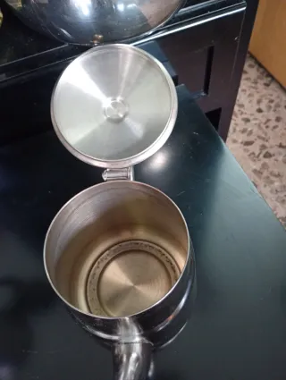 Tetera de acero inoxidable