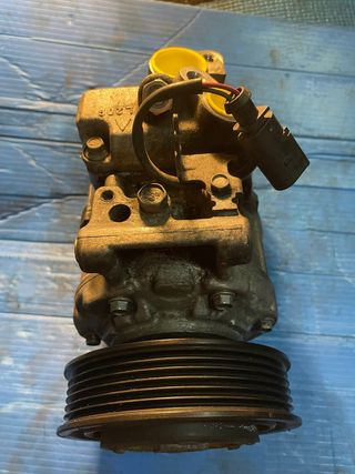 Compresor de aire acondicionado