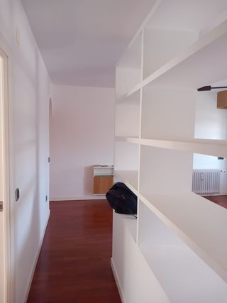 Servicio de pintura y alisado de paredes