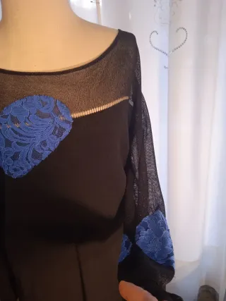 Maglia nera con cuori blu tg M/L