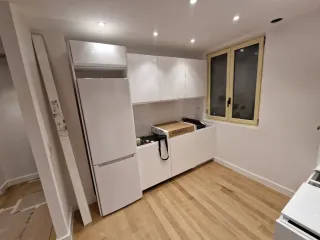 DISEÑO DE COCINAS A MEDIDA PyZPROYECTOS INTEGRALES