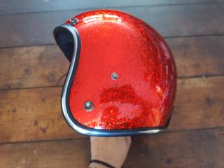 Casco metal flake red