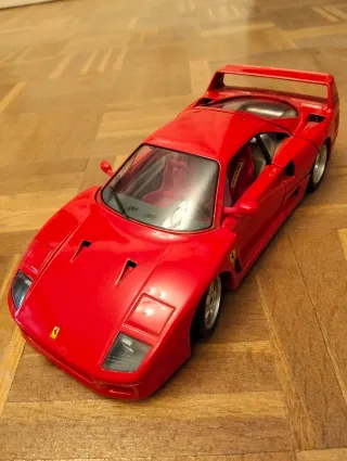 Ferrari F40 Escala 1:18