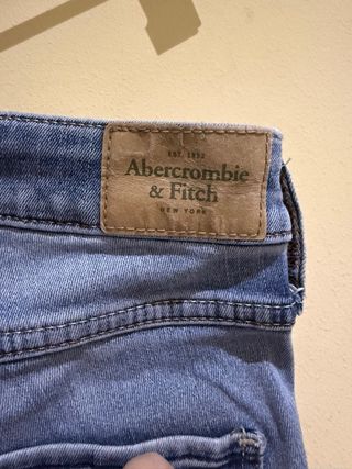Vaqueros Abercrombie & Fitch Azules