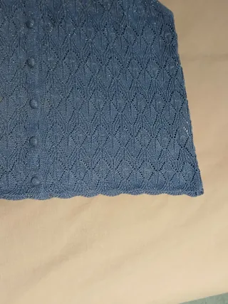 Top de tirantes azul brillante