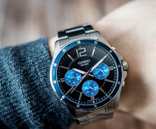 Orologio Casio Cronografo Blu/Argento