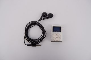 Lettore MP3 con clip nero e argento