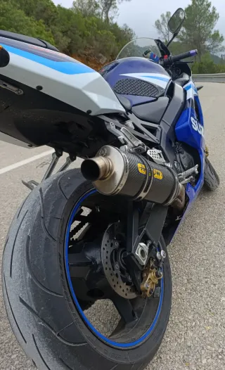 Suzuki GSX-R 600 K5 Vendo o Cambio