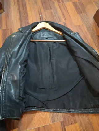 Cazadora de piel Carol Negra