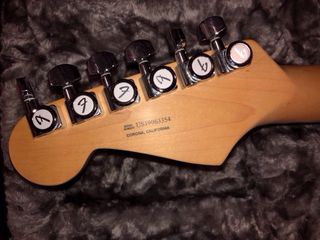 Fender American Elite Stratocaster, Guitarra