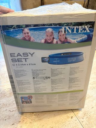 Piscina Intex Easy Set 2.4m de diametro sin abrir