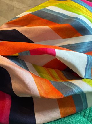 Falda larga satinada multicolor