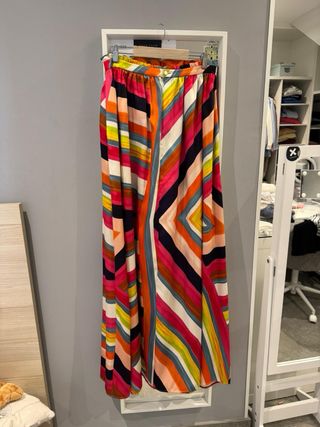 Falda larga satinada multicolor