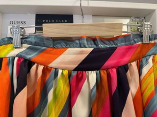 Falda larga satinada multicolor