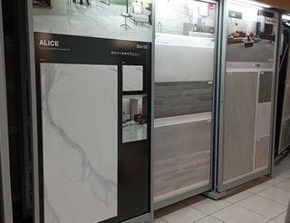 Expositor azulejos paneles correderos