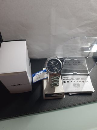 Orologio Casio Uomo Nero e Argento