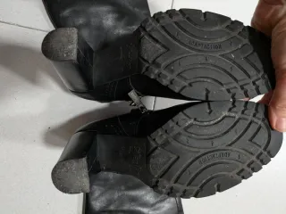 Botas Callahan caña alta tacón cómodo Talla 39