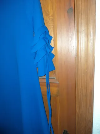 Vestido azul manga acampanada. Talla M/L